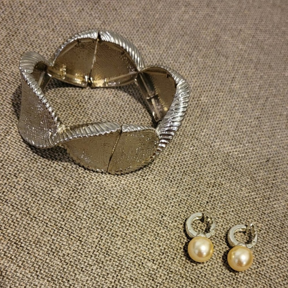 Silver Bracelet and Fake Pearl Clip-on Earrings